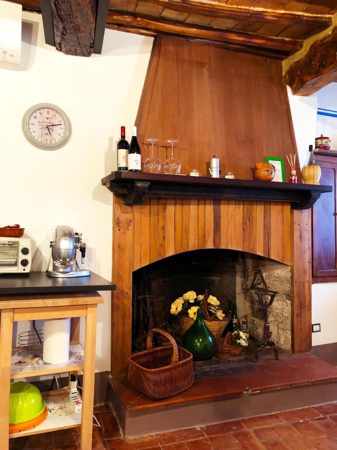 Le Casette Di Civitella- La Casa Di Rolando E Gina Apartamento Civitella Del Lago Exterior foto